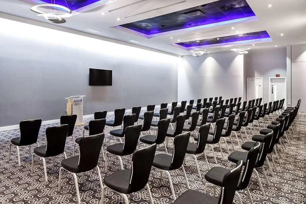 Radisson Blu Hotel, Cardiff Hotel